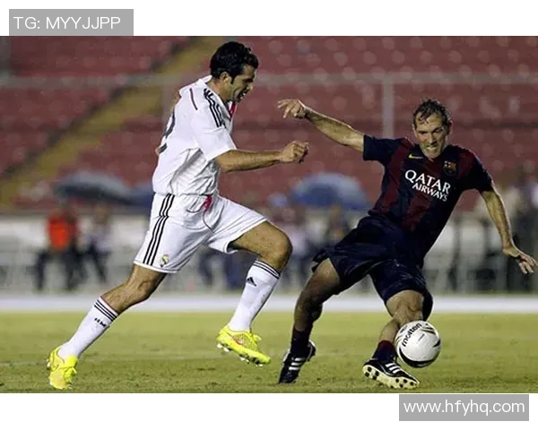 足球明星之间的传奇对决与友谊交织的动人故事 足球明星之间的传奇对决与友谊交织的动人故事