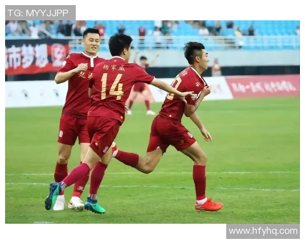 北京足球队在精英赛中的灵活性展现与战术分析