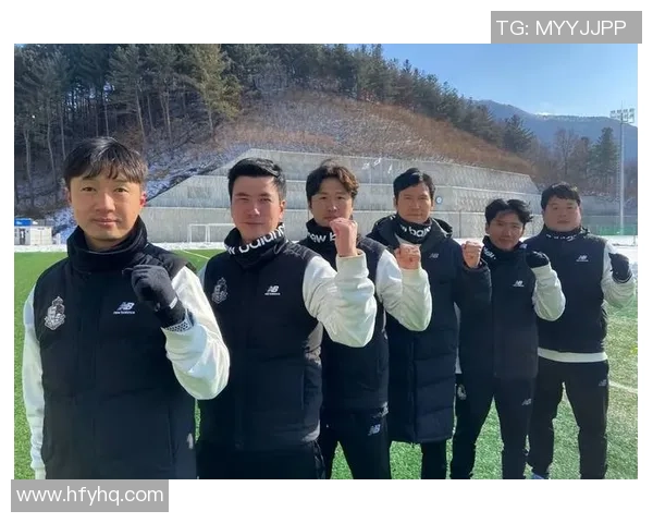 新年贺词中的足球明星祝福与梦想共舞的精彩瞬间 新年贺词中的足球明星祝福与梦想共舞的精彩瞬间