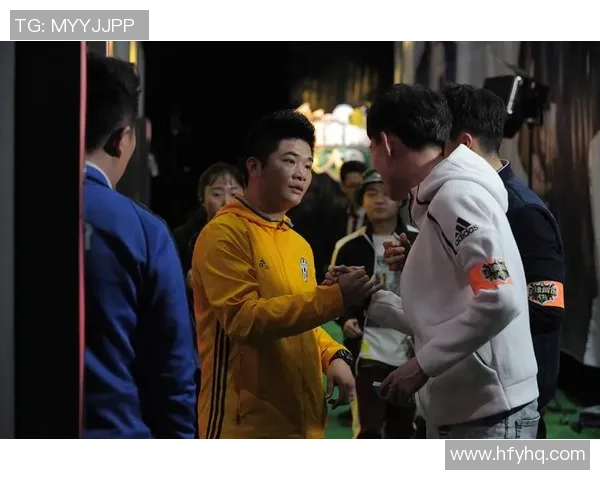 深度对话杨强探讨足球人生的起伏与梦想追寻 深度对话杨强探讨足球人生的起伏与梦想追寻